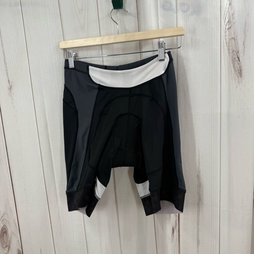 Cube Women’s Large Padded Cycling Shorts Workout Athleisure